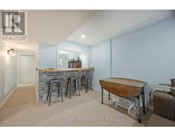 662 EDEN AVENUE - 25