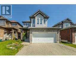 880 FRONTENAC CRESCENT - 3