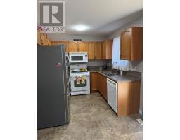 284 EXMOUTH CIRCLE - 10