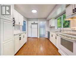 890 HOLLANDS AVENUE - 26