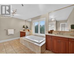 2 - 7222 CLAYTON WALK - 28