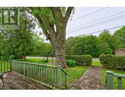 18 TUYLL STREET - 10