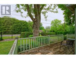 18 TUYLL STREET - 13