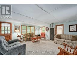 18 TUYLL STREET - 18