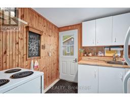 18 TUYLL STREET - 23