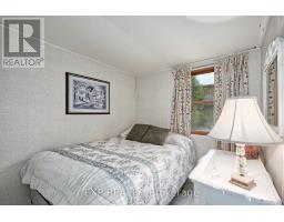 18 TUYLL STREET - 31