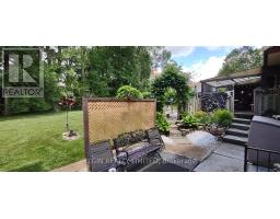 219 BRENTWOOD CRESCENT - 2