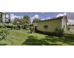 219 BRENTWOOD CRESCENT - 27