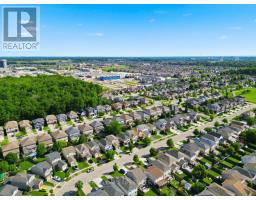 1135 KIMBALL CRESCENT - 44
