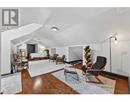 9082 FERNE DRIVE - 36