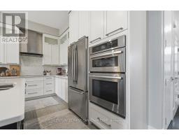4 - 2215 CALLINGHAM DRIVE - 13