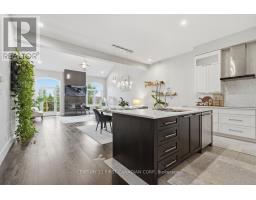 4 - 2215 CALLINGHAM DRIVE - 15