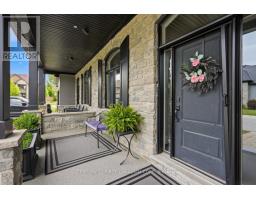 4 - 2215 CALLINGHAM DRIVE - 3