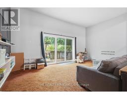 32 - 159 SANDRINGHAM CRESCENT - 4