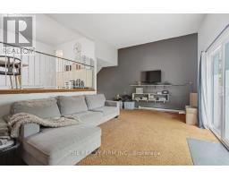 32 - 159 SANDRINGHAM CRESCENT - 5