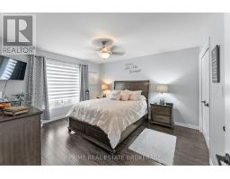 24 QUEEN STREET W - 15
