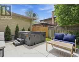 7006 DIANE CRESCENT - 33