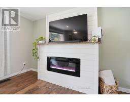 15 NORTH ALMOND PLACE - 12
