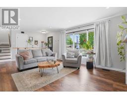 15 NORTH ALMOND PLACE - 13