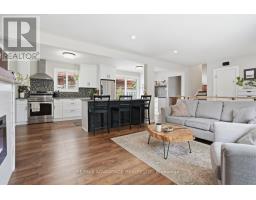 15 NORTH ALMOND PLACE - 14
