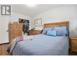 15 NORTH ALMOND PLACE - 23