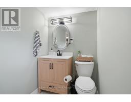 15 NORTH ALMOND PLACE - 35