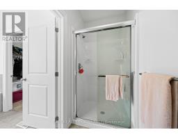 598 BENNETT CRESCENT - 11