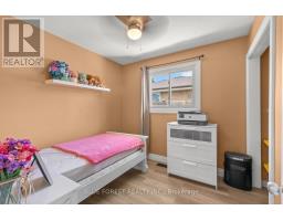 52 ALMOND ROAD - 18