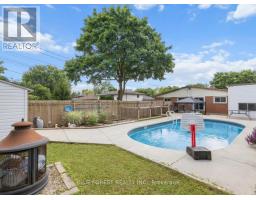52 ALMOND ROAD - 40