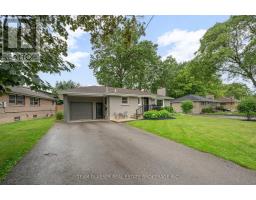 264 RIDGEWOOD CRESCENT - 2