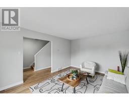 6 - 484 THIRD STREET - 4