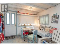 D - 444D EDITH CAVELL BOULEVARD - 33