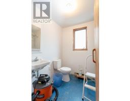 D - 444D EDITH CAVELL BOULEVARD - 38