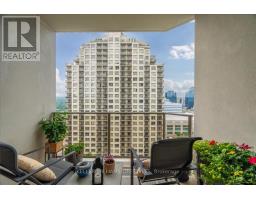 1902 - 330 RIDOUT STREET N - 29