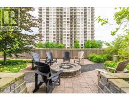 1902 - 330 RIDOUT STREET N - 34