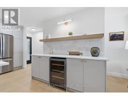 744 BARCLAY ROAD - 16