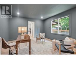 744 BARCLAY ROAD - 34