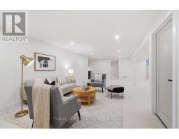744 BARCLAY ROAD - 39