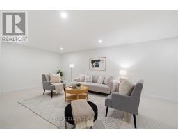 744 BARCLAY ROAD - 40