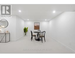 744 BARCLAY ROAD - 41