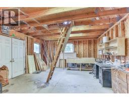 916 OXFORD STREET W - 31