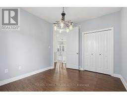 989 ROULSTON CRESCENT - 24