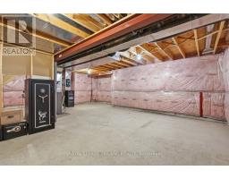 989 ROULSTON CRESCENT - 32