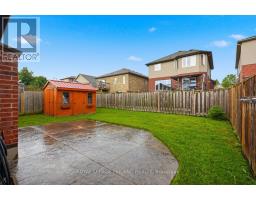 989 ROULSTON CRESCENT - 34
