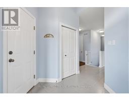 989 ROULSTON CRESCENT - 6
