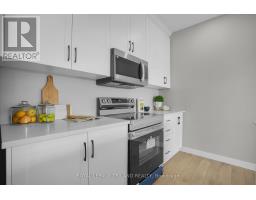 8 - 3103 PETTY ROAD - 17