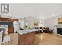 34 - 810 MAITLAND STREET - 15