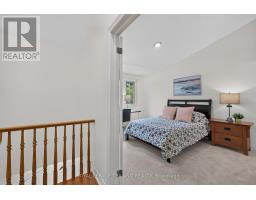 34 - 810 MAITLAND STREET - 25