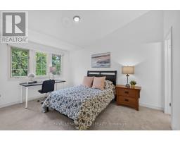 34 - 810 MAITLAND STREET - 26