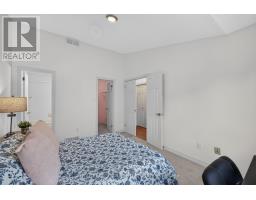 34 - 810 MAITLAND STREET - 27